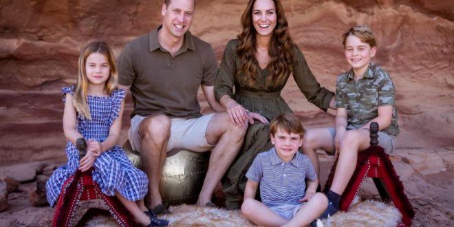 William & Kate Share A New Family Christmas Card