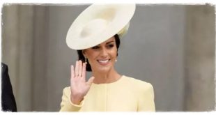 Duchess Kate Heading To Australia As Clues Spotted In Her Outfit?