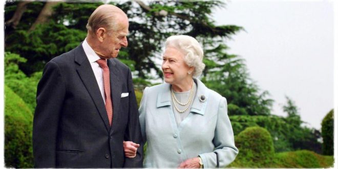 Her Majesty Has Difficult Decision Following Prince Philip's Heartbreaking Death