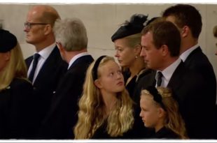 Moving Moment Between Peter Phillips And Daughter Savannah At Queen's Vigil