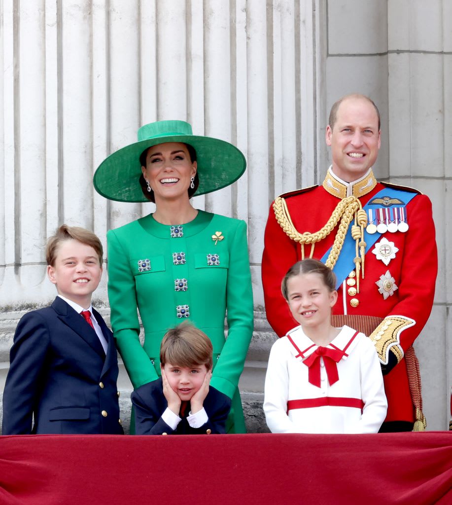 The Wales family stood on Buckingham Palace's balcony