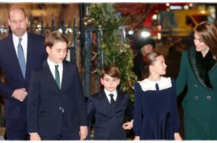 Prince William enjoying a festive family moment with Prince George, Princess Charlotte and Prince Louis