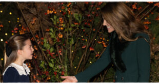 Princess Charlotte making a subtle tribute to Princess Diana during the Christmas carol concert